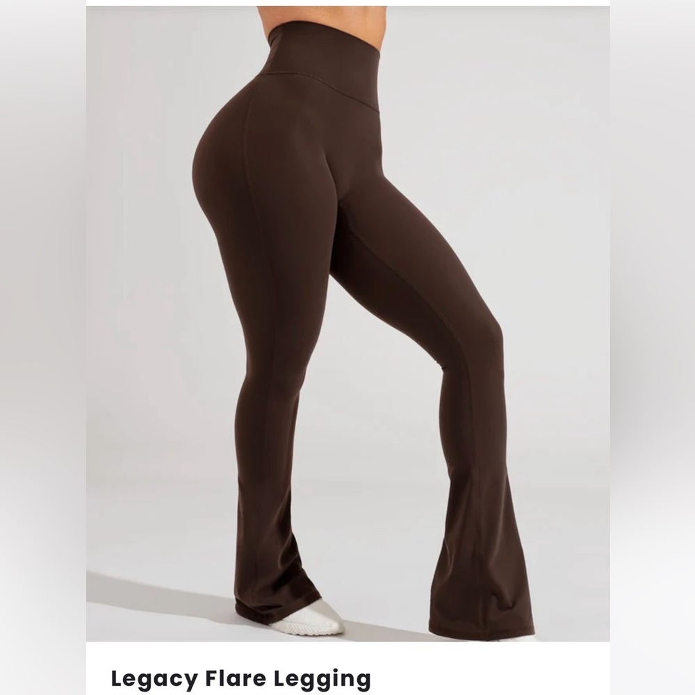 Buffbunny Flare legging